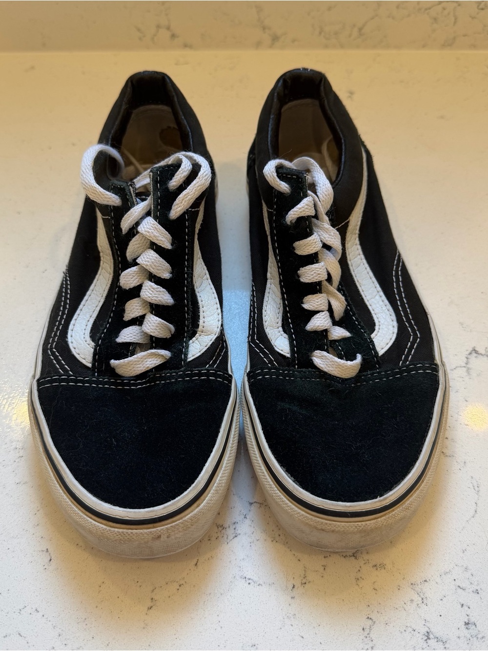 Vans Old Skool Sneakers - Women’s